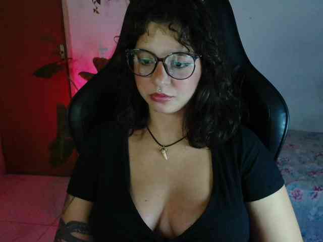 myamillor webcam