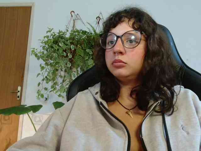 Modelo: myamillor