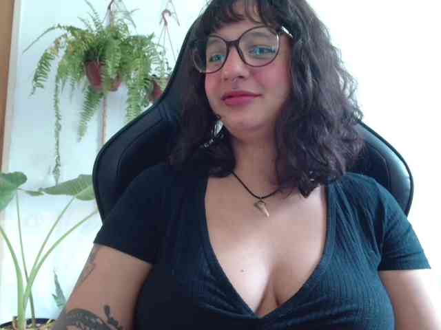 myamillor webcam