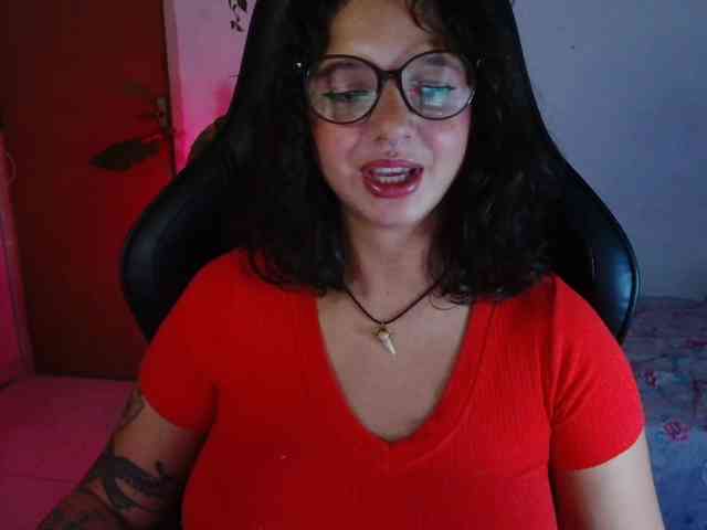 myamillor webcam