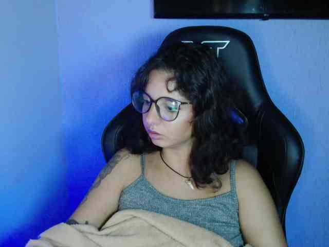 myamillor webcam