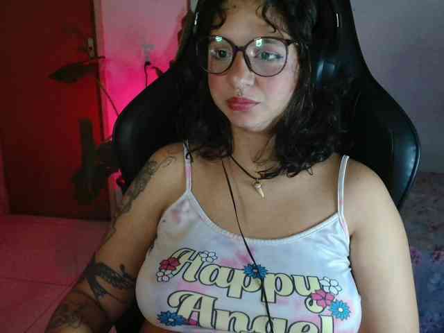 myamillor webcam