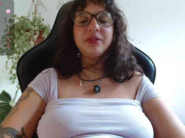 Modelo: myamillor