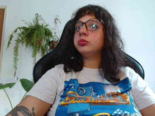 myamillor webcam