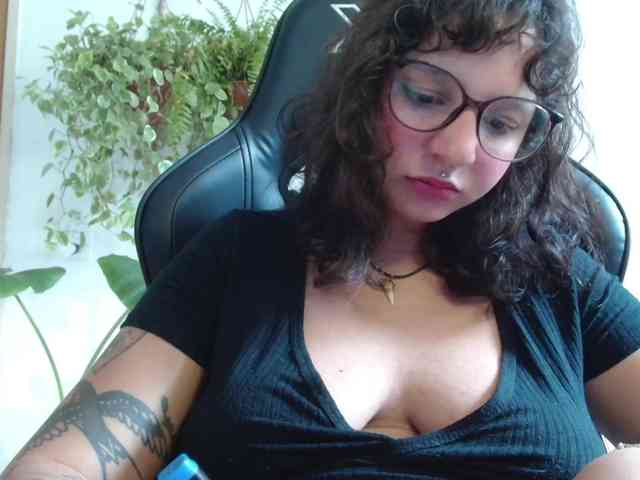 Modelo: myamillor