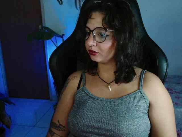 myamillor webcam
