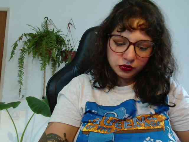 myamillor webcam