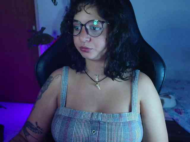 myamillor webcam