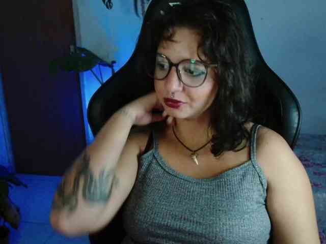 myamillor webcam
