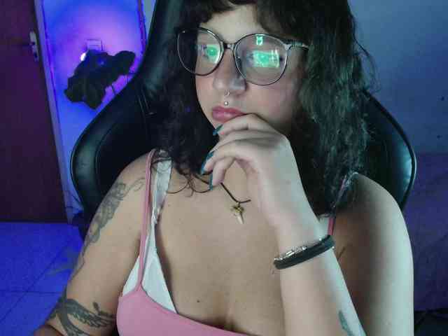 myamillor webcam
