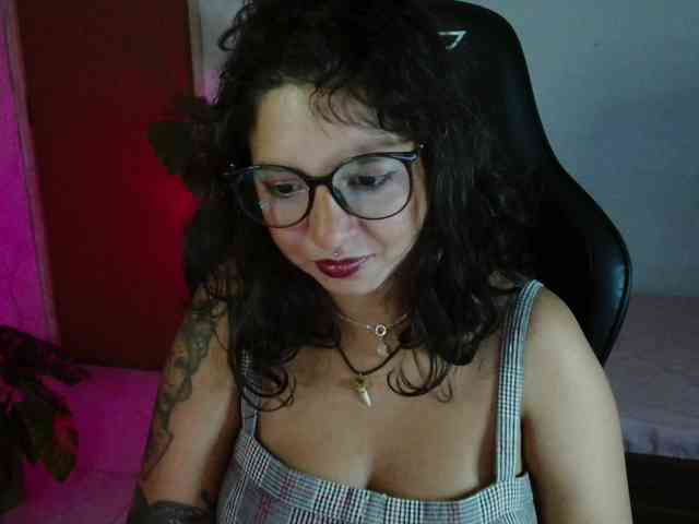 myamillor webcam