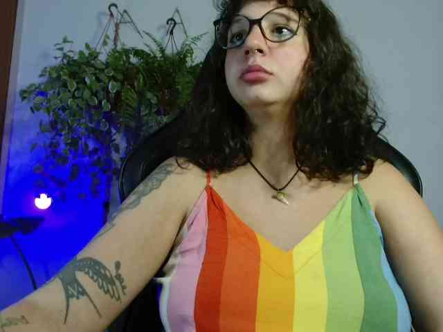 myamillor webcam