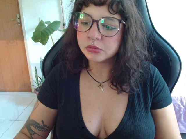 myamillor webcam