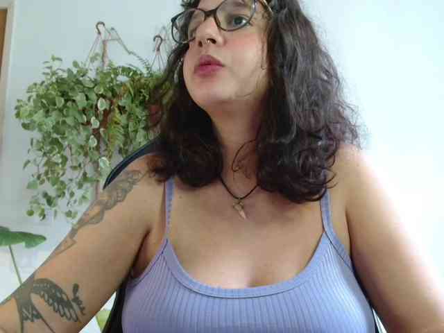 myamillor webcam