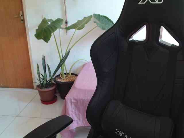 myamillor webcam