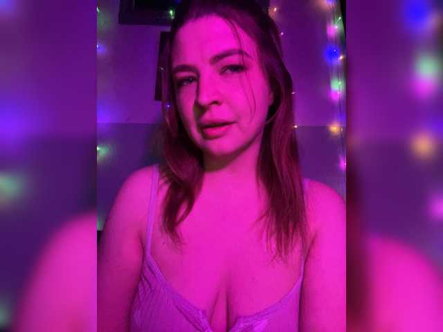 Lilian00666a's BongaCams show and profile