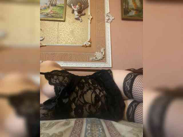 LilianLovee webcam