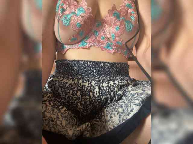 LilianLovee webcam
