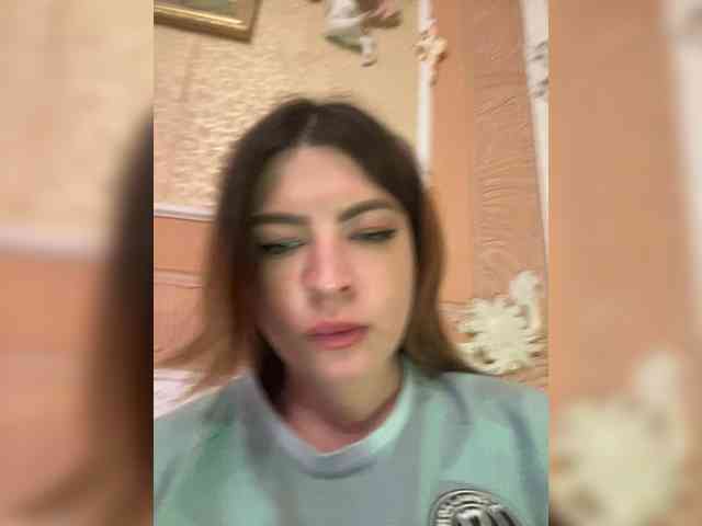 LilianLovee webcam