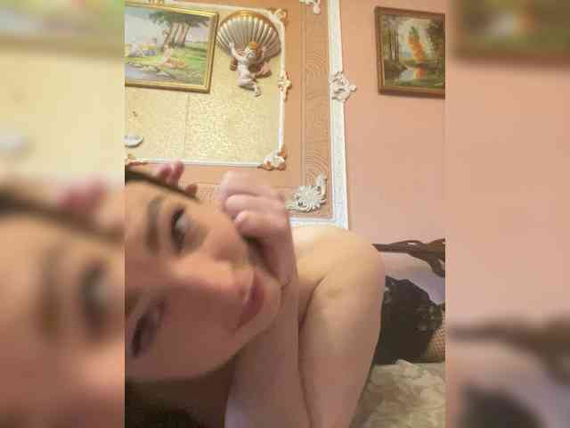 LilianLovee webcam