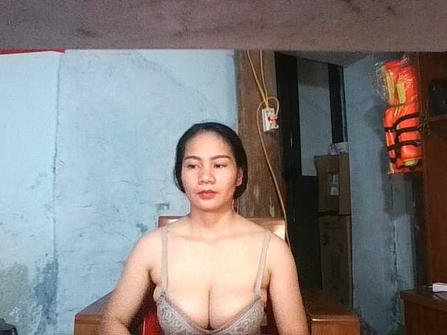 EllaShow93
