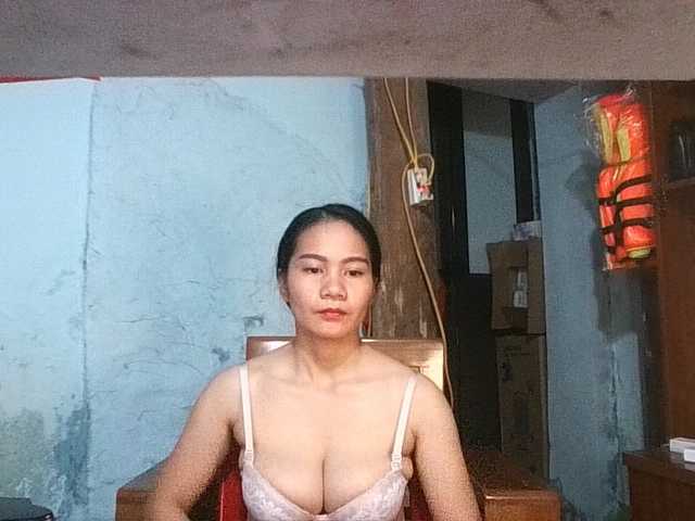 ellashow93 online