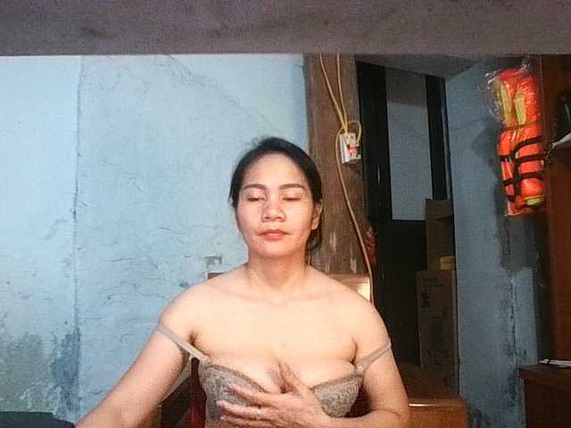 EllaShow93