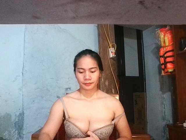 ellashow93 online