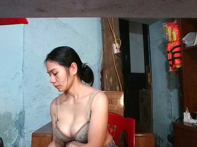 EllaShow93