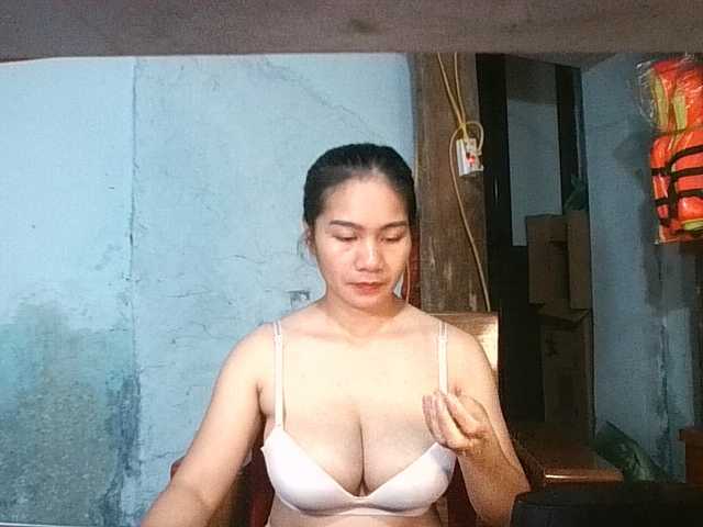 EllaShow93 live cam preview