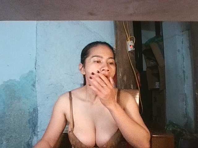 EllaShow93