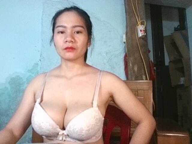 EllaShow93