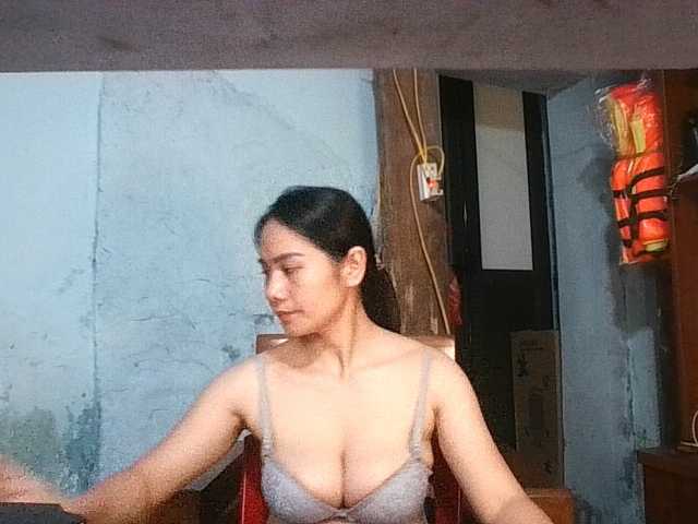 EllaShow93