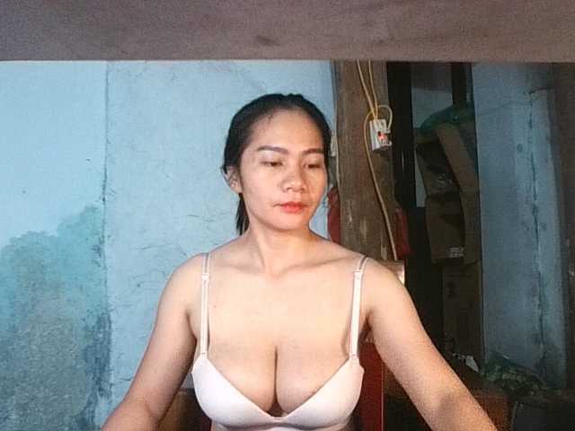 EllaShow93 live cam preview