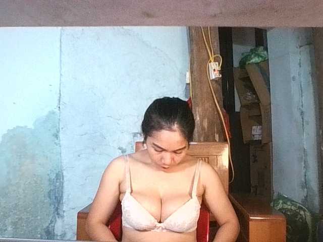 EllaShow93