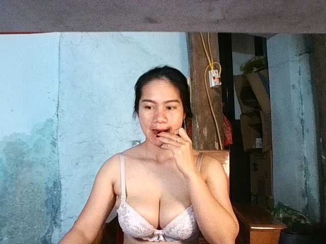 EllaShow93