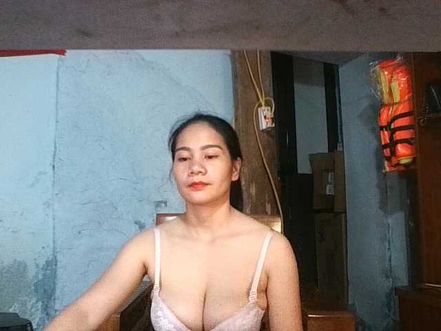 ellashow93 online