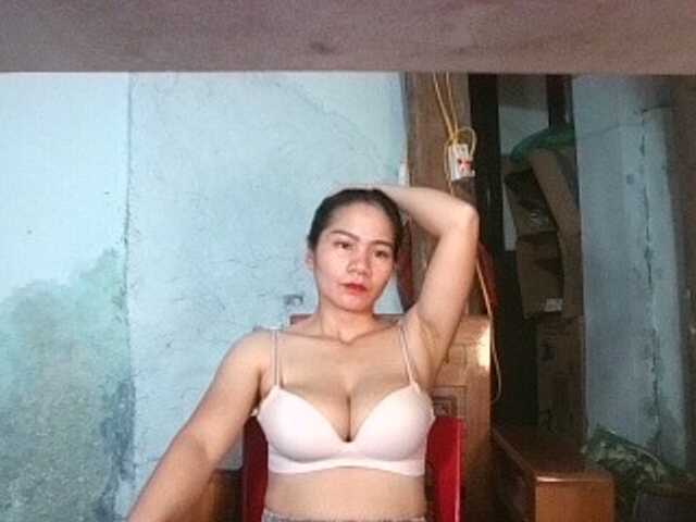 EllaShow93