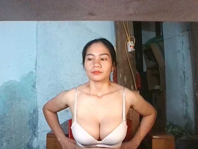 EllaShow93 live cam preview