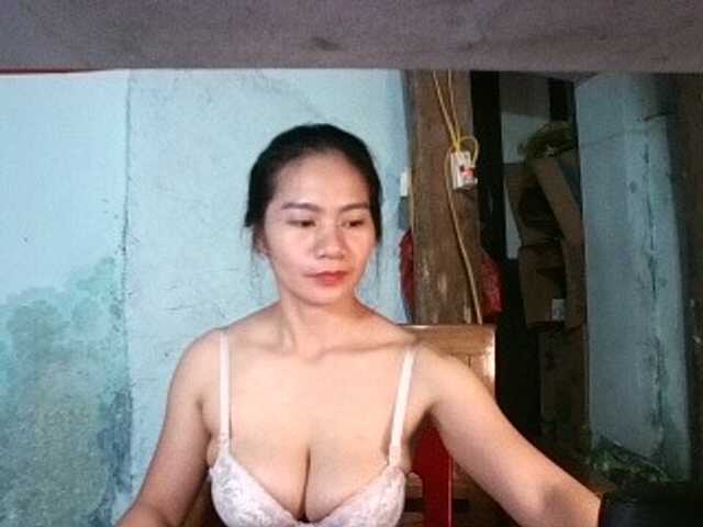EllaShow93 live cam preview