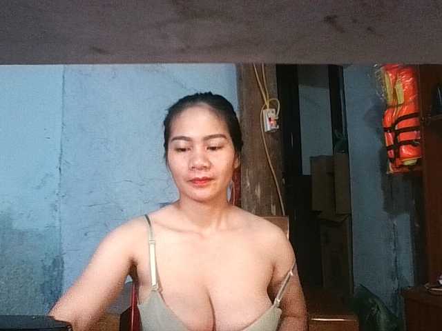 EllaShow93 live cam preview