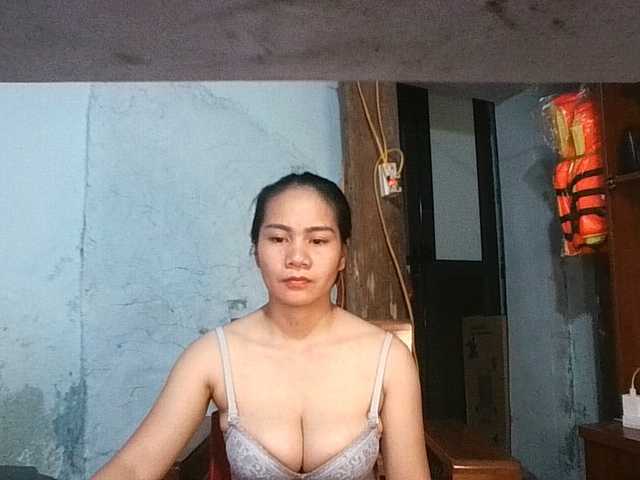 ellashow93 online