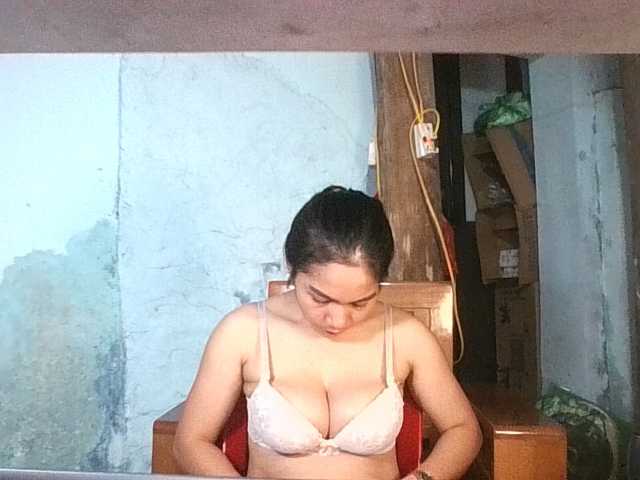EllaShow93