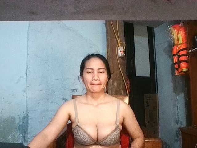 EllaShow93