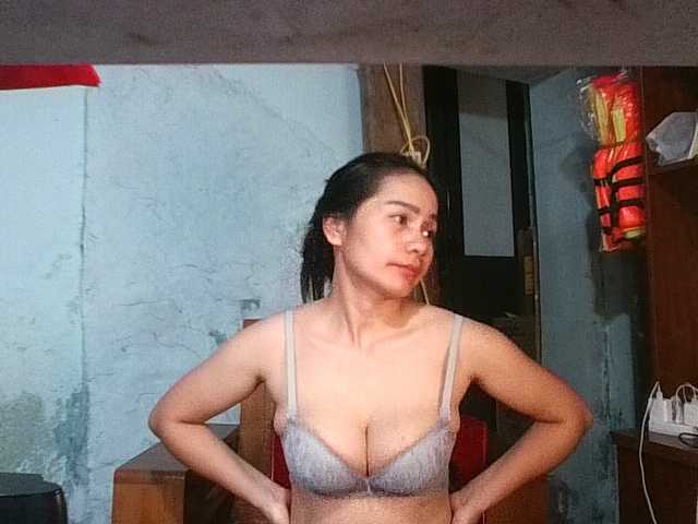 EllaShow93