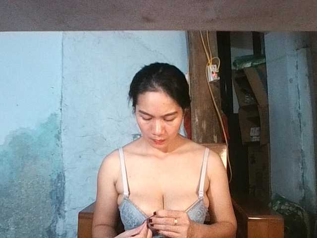 EllaShow93