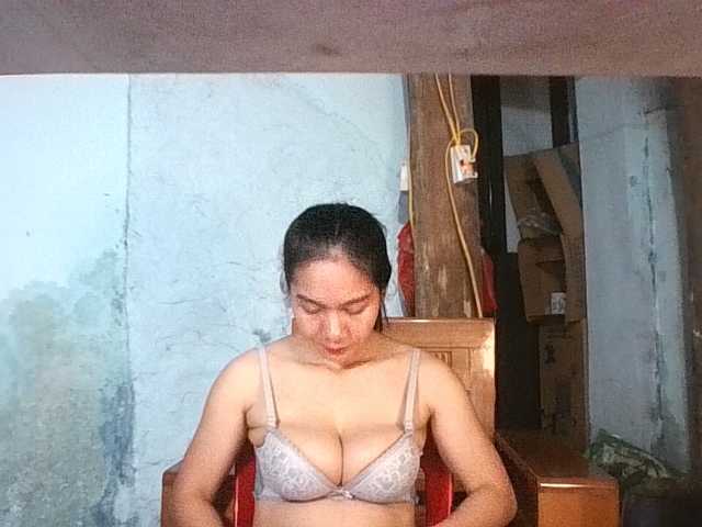 EllaShow93