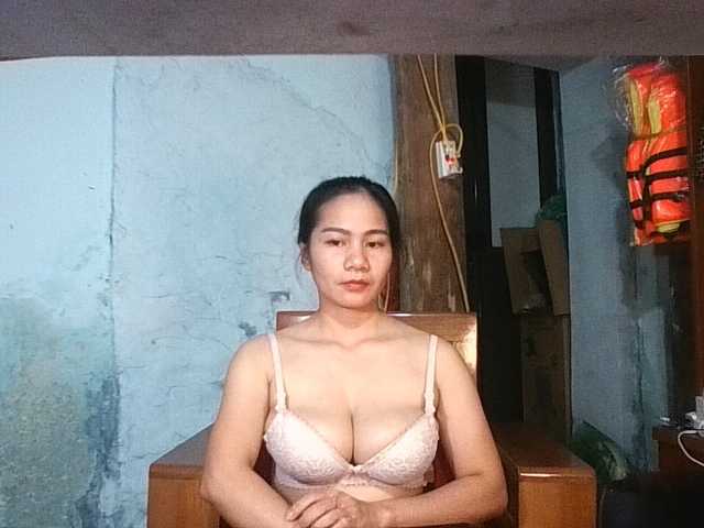 EllaShow93 live cam preview
