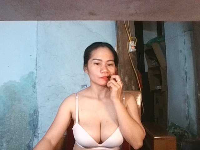 EllaShow93 live cam preview