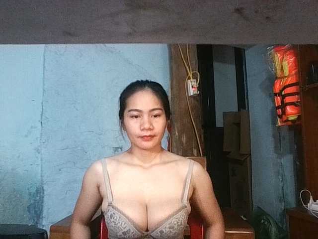 EllaShow93 live cam